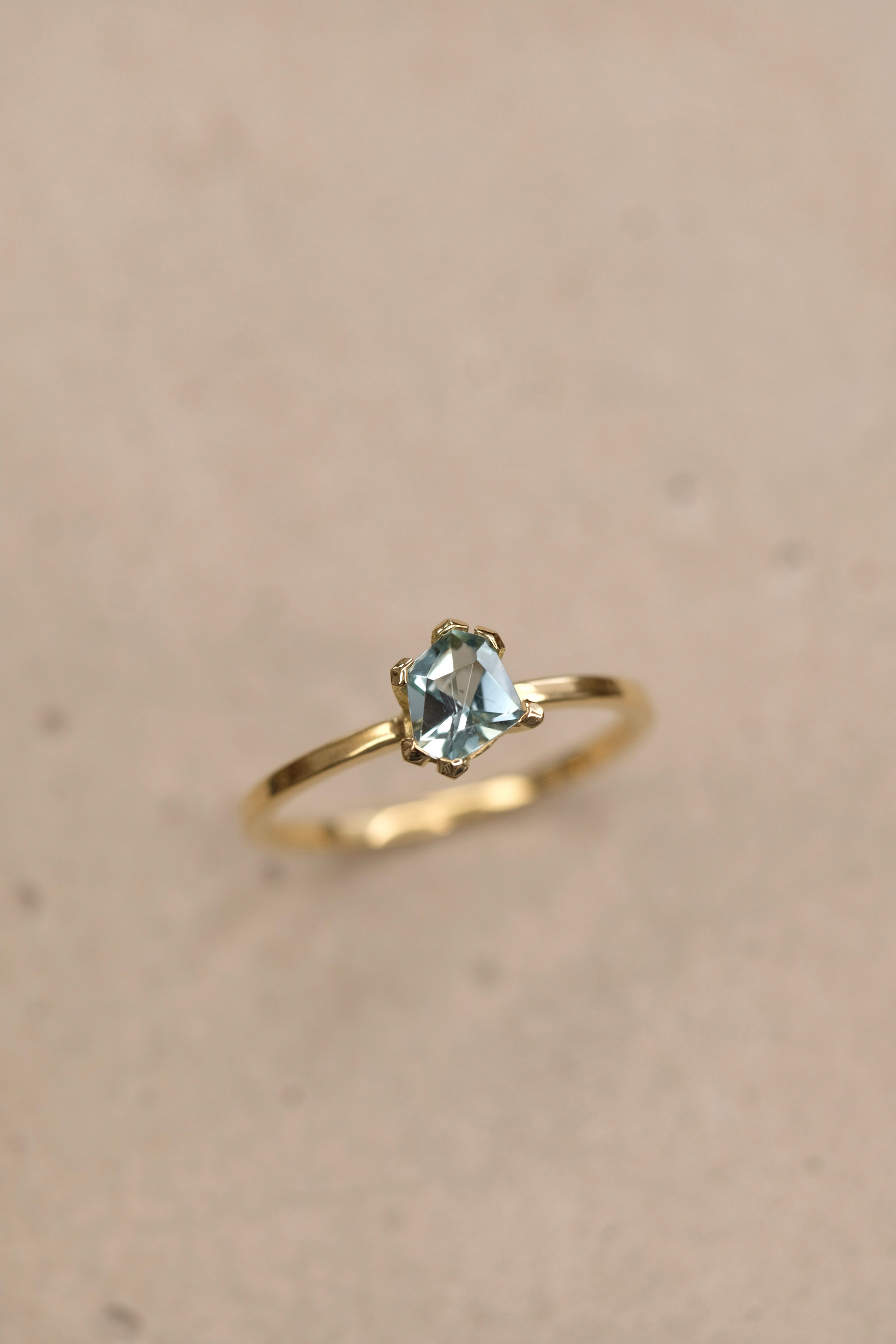 Ring blau/grün Turmalin Detail