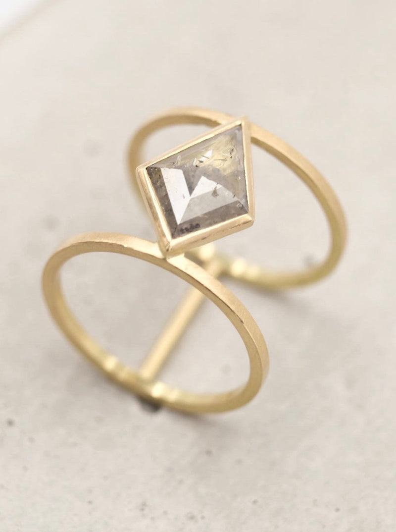 Ring 750/-Gold Diamant