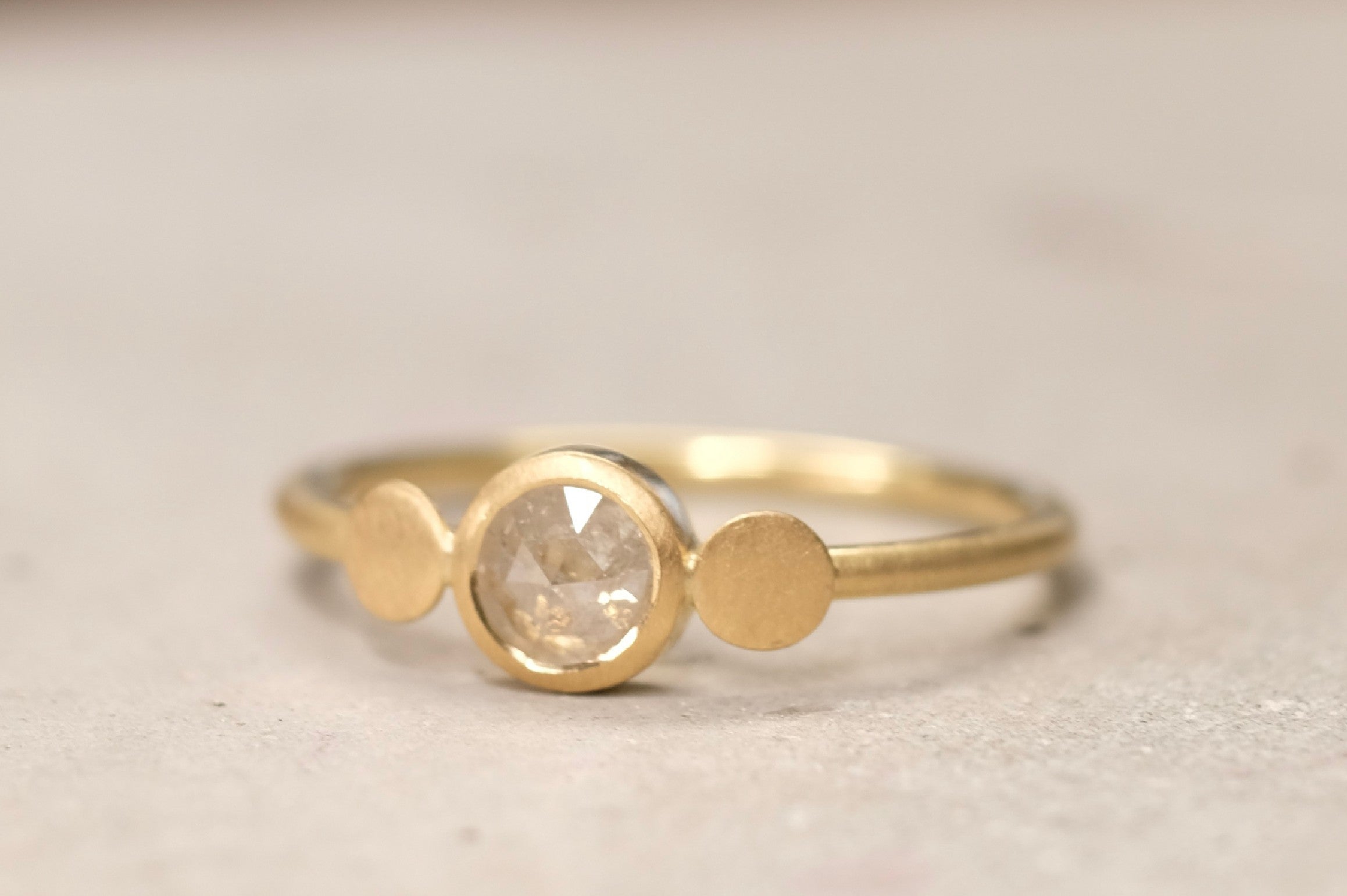 Ring 750/-Gold Diamantrose