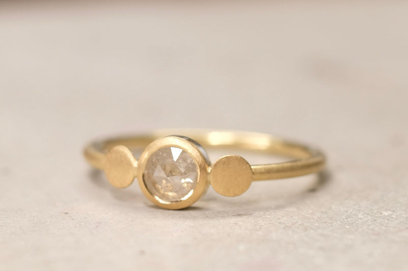 Ring 750/-Gold Diamantrose