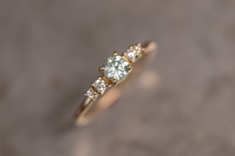 Ring 750/-Roségold Saphir