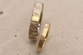 Trauringe 750/-Gold 925/-Silber "Baumrinde"